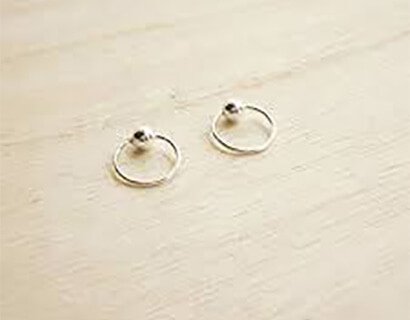 earrings image